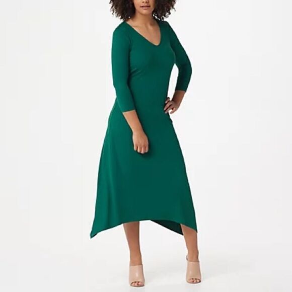 G.I.L.I. Peached 3/4  Sleeves Knit V-Neck Dress - Picture 1 of 7